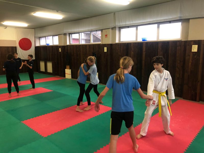 Secondaria sportivo karate